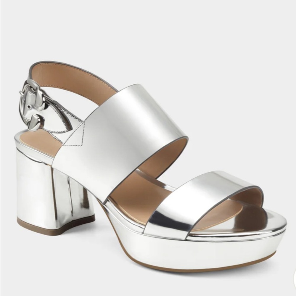 Comfortable Women's Platform Sandal in Silver Metallic Faux Leather